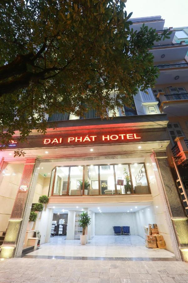 Dai Phat Hotel Hanoi Exterior photo