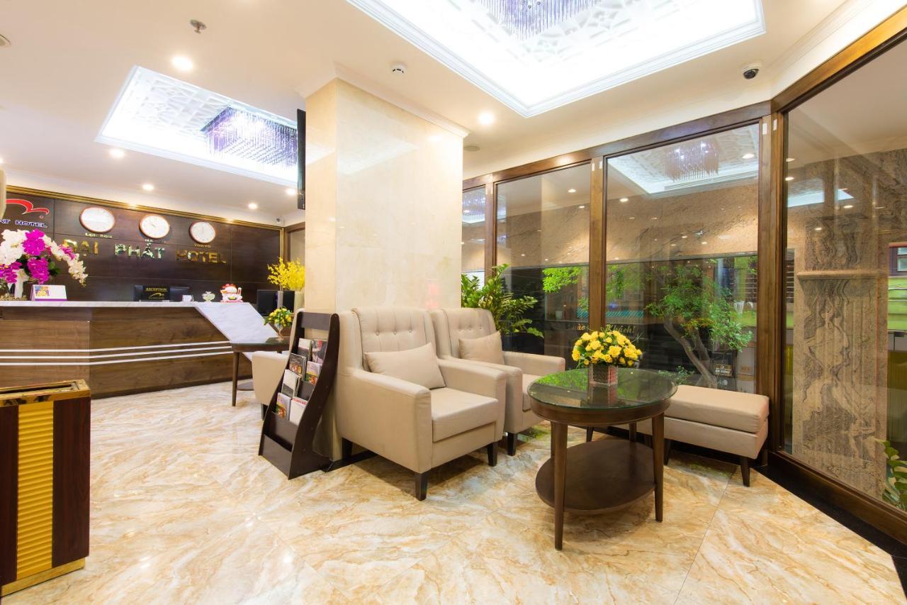 Dai Phat Hotel Hanoi Exterior photo